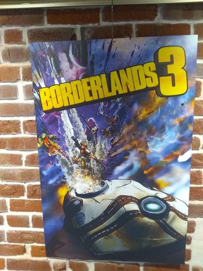 Gearbox представила отклоненные версии обложек Borderlands 3